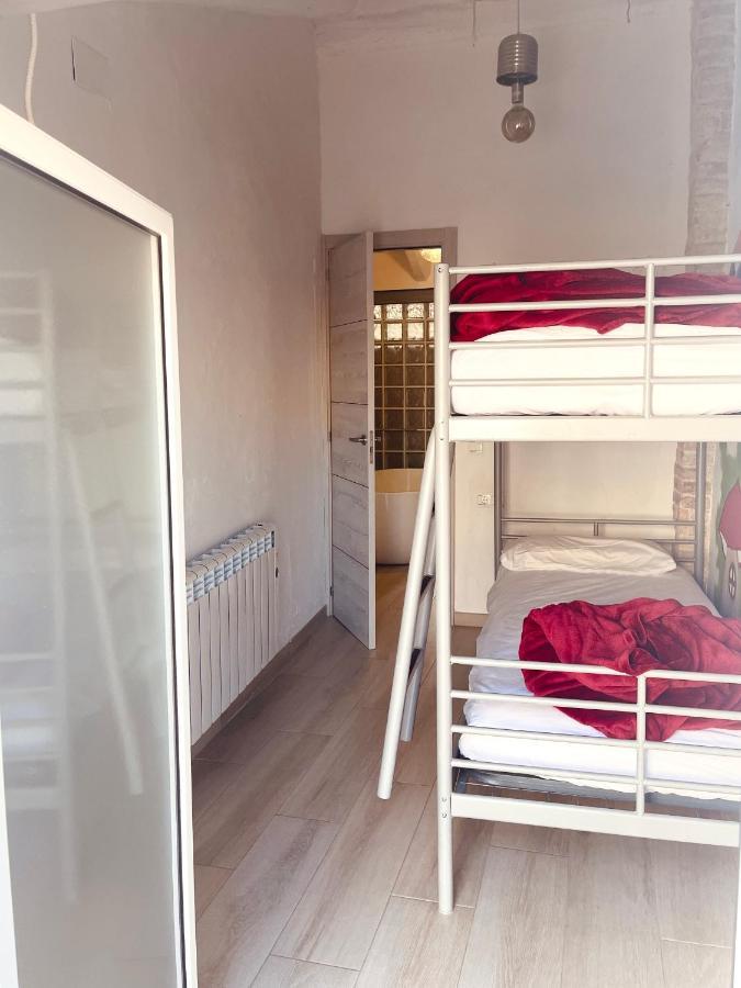 El Nido: Casita De Ensueno Hébergement de vacances Deltebre